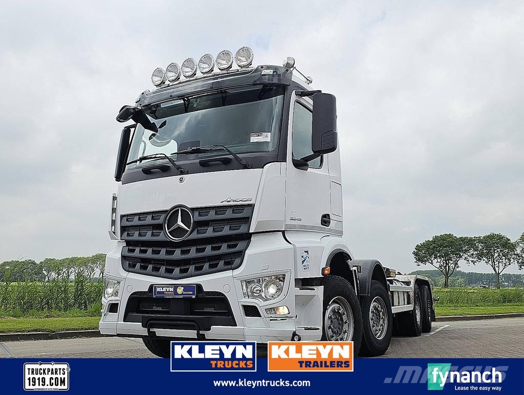 Mercedes-Benz ARCOS 3243 شاحنات الرافعات الخطافية