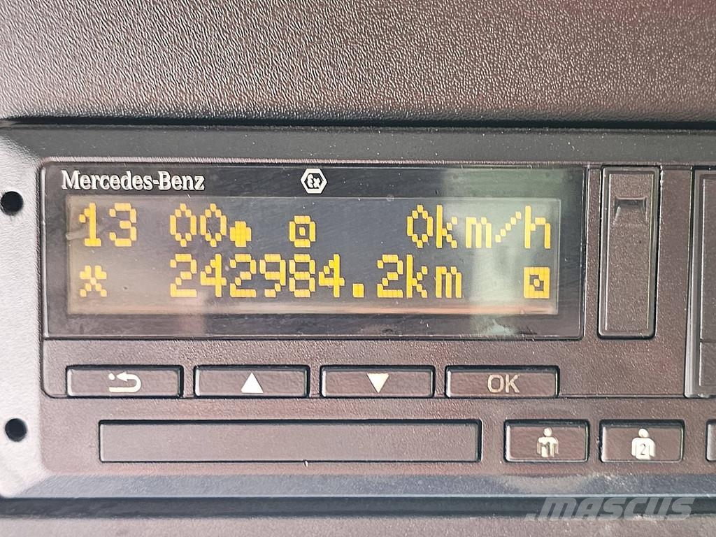 Mercedes-Benz ARCOS 3243 شاحنات الرافعات الخطافية
