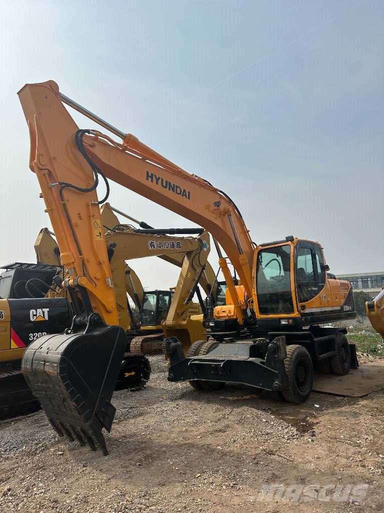 Hyundai Robex 210 W-9 Wheeled excavators
