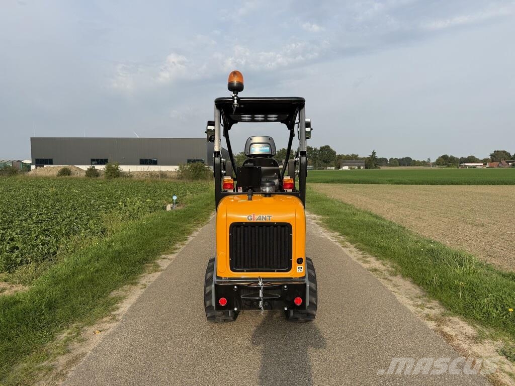 GiANT G1500 minishovel / kniklader NIEUW (vast dak, hoge Gumikerekes homlokrakodók