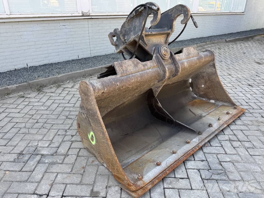 Verachtert CW40 hydraulic tilting bucket Kausi