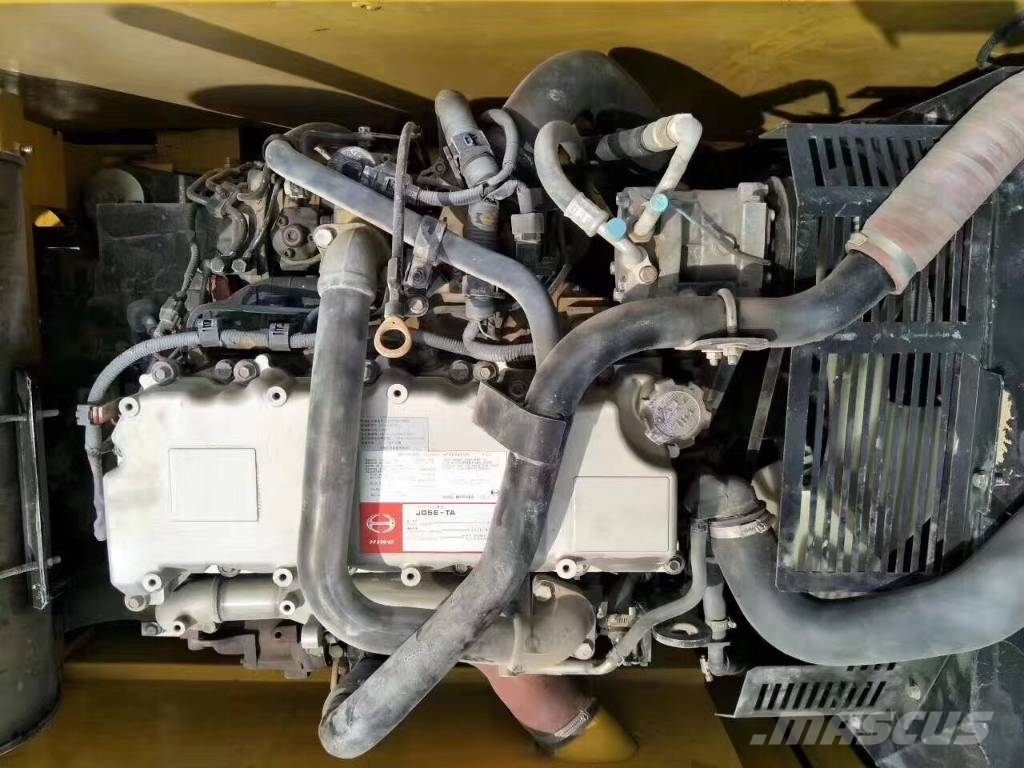 Kobelco SK 250 履带挖掘机