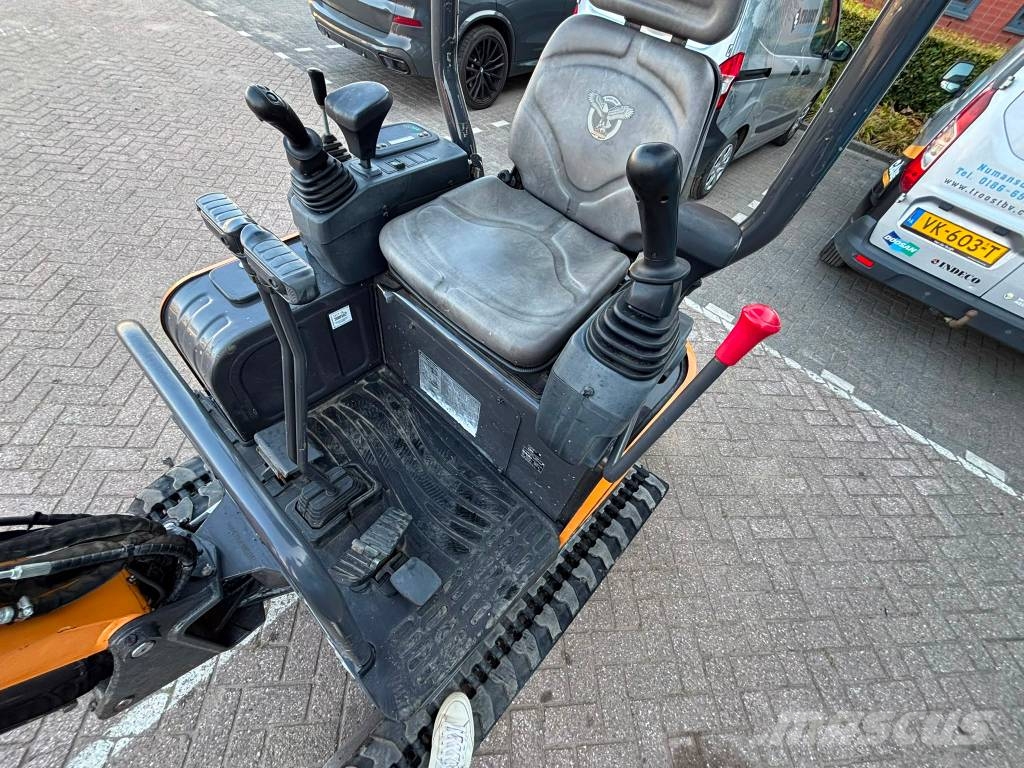 CASE CX 17 C Minigraafmachines < 7t