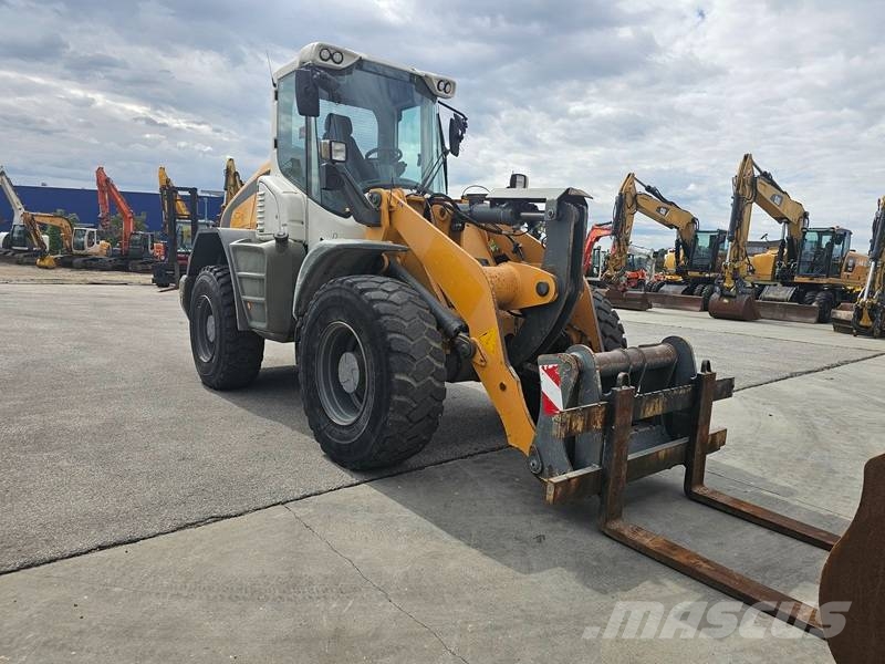 Liebherr L 528 40km/h Utovarivači na točkove