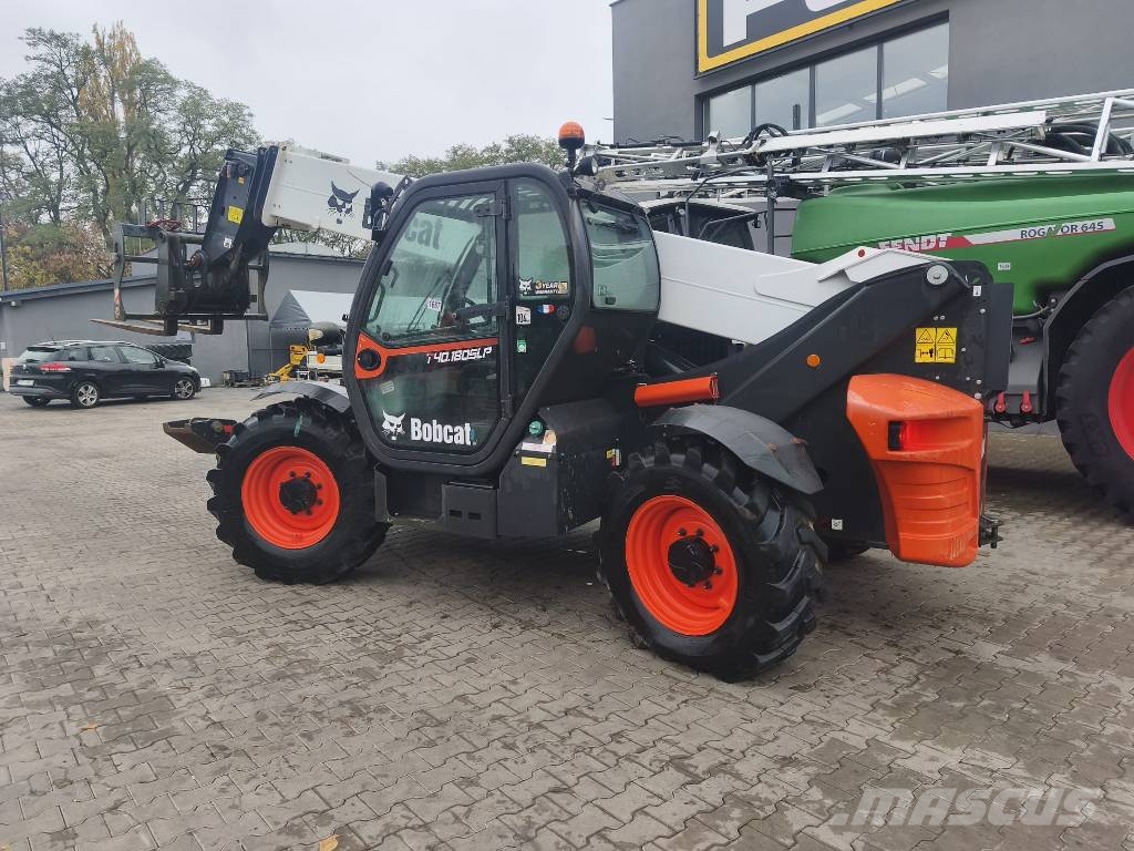 Bobcat T 40.180 Teleskopiskie manipulatori