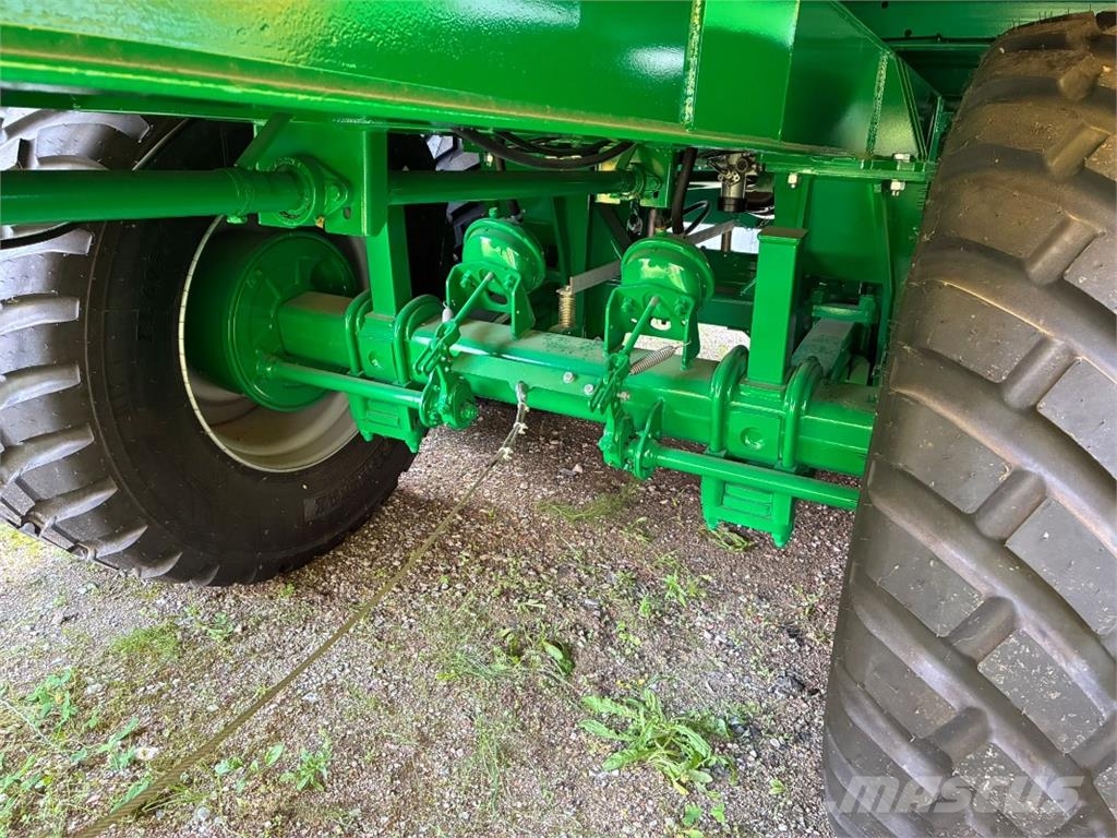 Tebbe ST 450 Tandem Silotrailer Maquinaria de elevación y colocación