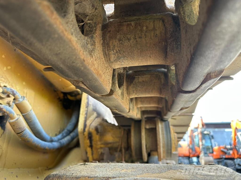 CAT 963 / 5410 H Dozer cingolati