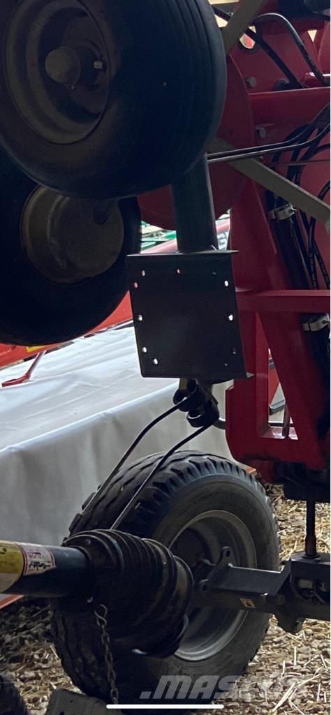 Massey Ferguson D1310TRC Rendkészítő
