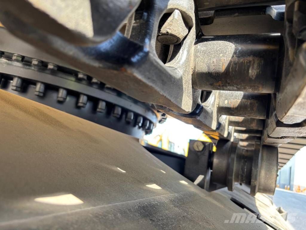 CAT 336 (New / Non CE Certified) Bageri guseničari