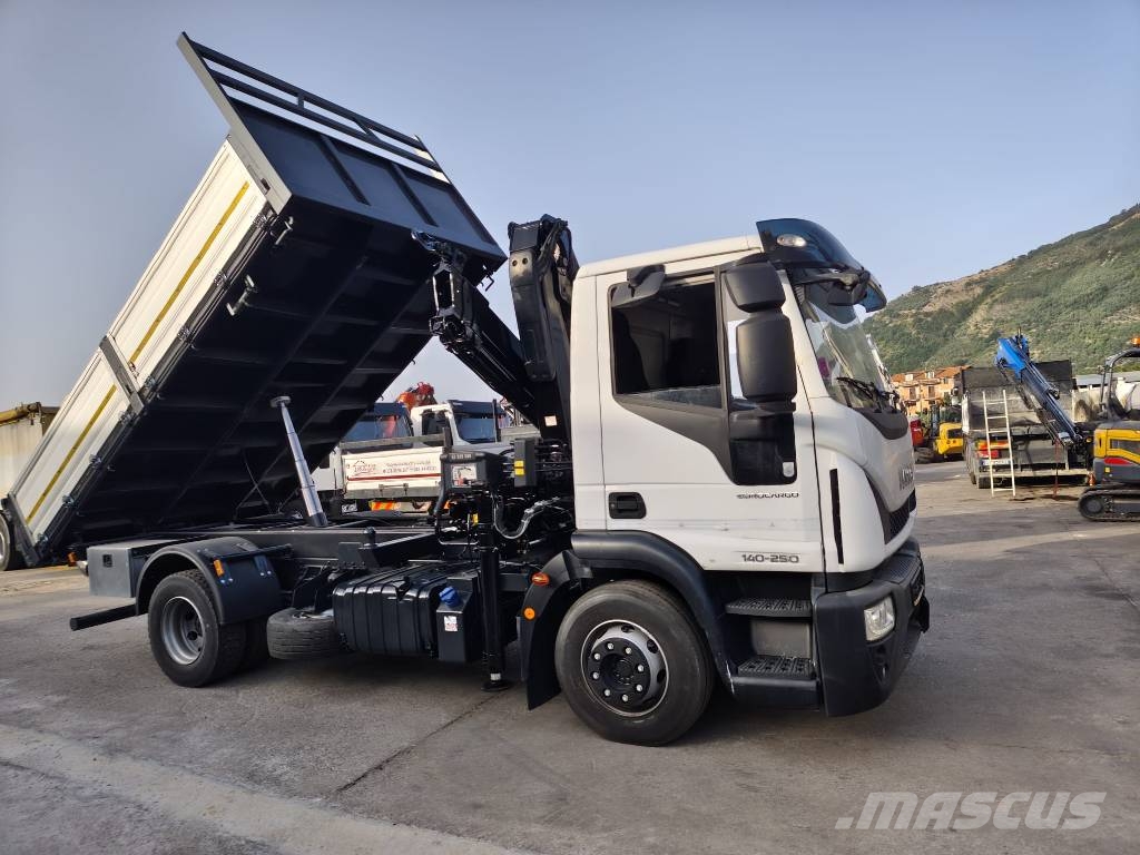 Iveco Eurocargo 140-250 Φορτηγά με Γερανό