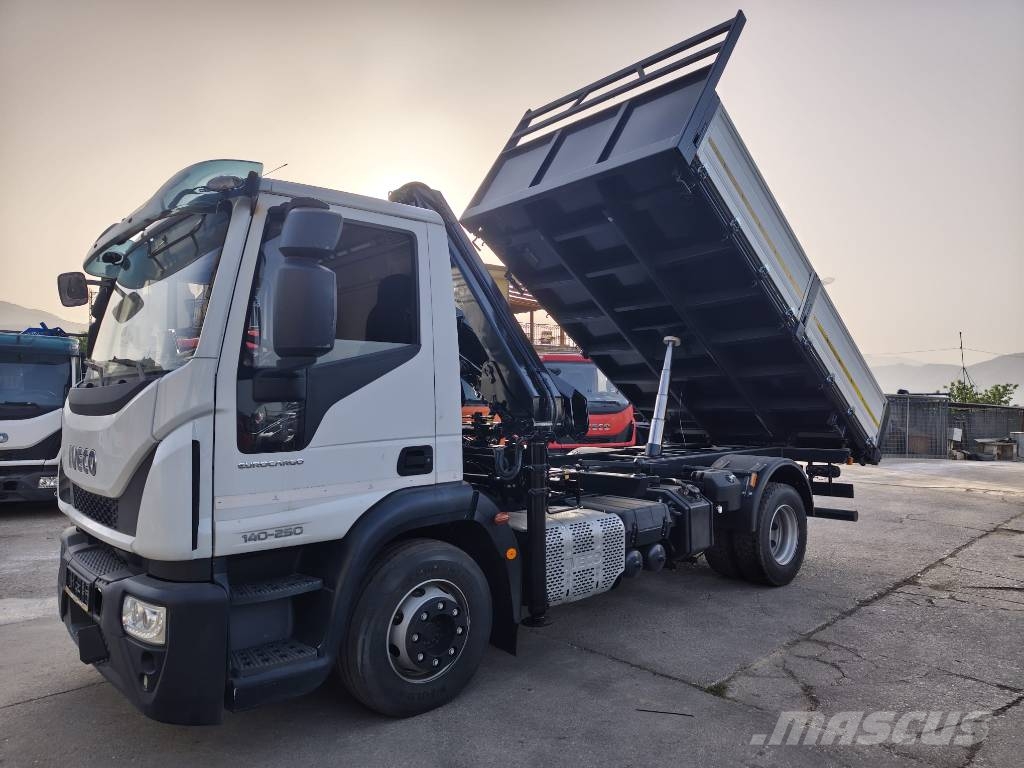 Iveco Eurocargo 140-250 Φορτηγά με Γερανό