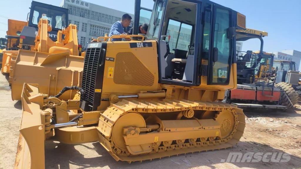 CAT D 5 K 履帶推土機