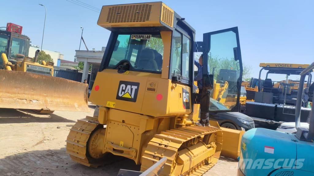 CAT D 5 K 履帶推土機