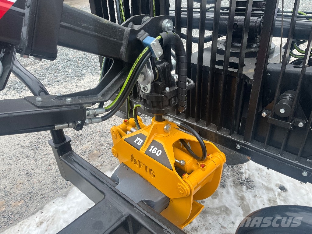 Mowi 850 SKOGSVAGN Metsäperävaunut