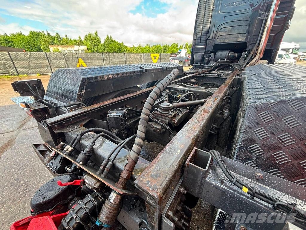 Volvo FH 540 6x2 RETARDER / BIG AXLE / CHASSIS L=4853 mm Camiones con chasís y cabina
