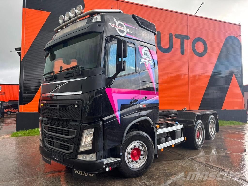 Volvo FH 540 6x2 RETARDER / BIG AXLE / CHASSIS L=4853 mm Camiones con chasís y cabina
