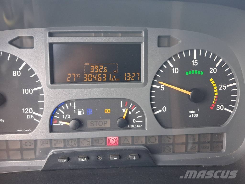 Mercedes-Benz Atego 822 Camiones portamaquinaria