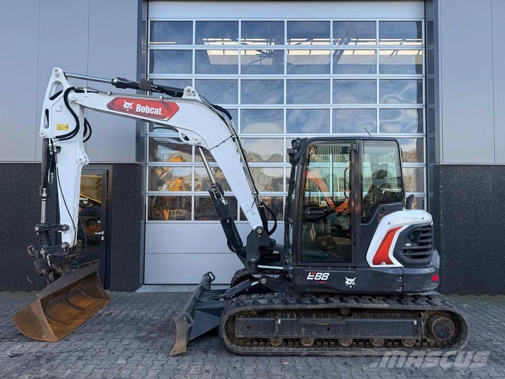 Bobcat E88 | A/C Midi bagri 7t – 12t