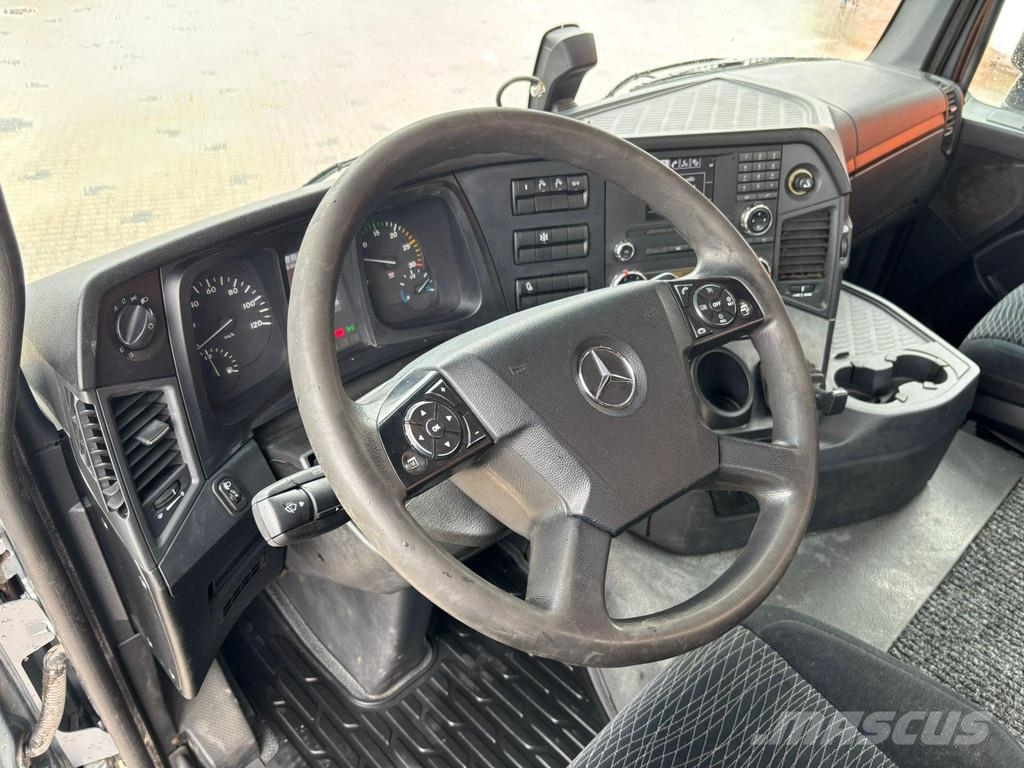 Mercedes-Benz Arocs 3235 8x4 FULL STEEL / BOX L=6230 mm 自卸式货车