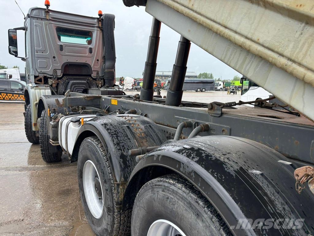 Mercedes-Benz Arocs 3235 8x4 FULL STEEL / BOX L=6230 mm 自卸式货车