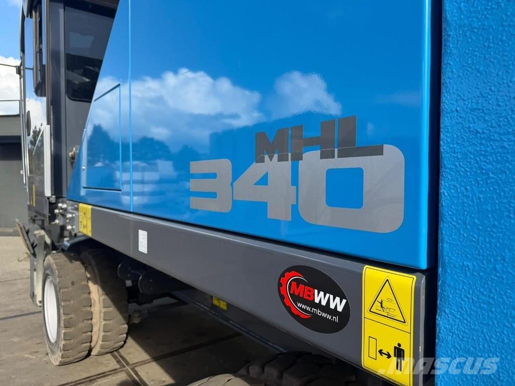 Fuchs MHL 340 Waste / industry handlers