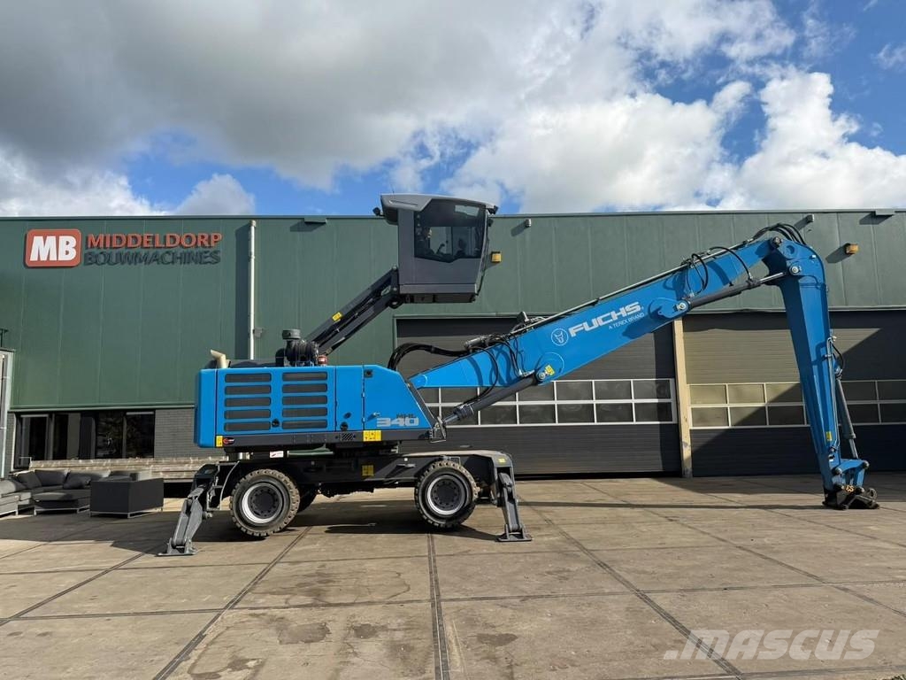Fuchs MHL 340 Waste / industry handlers