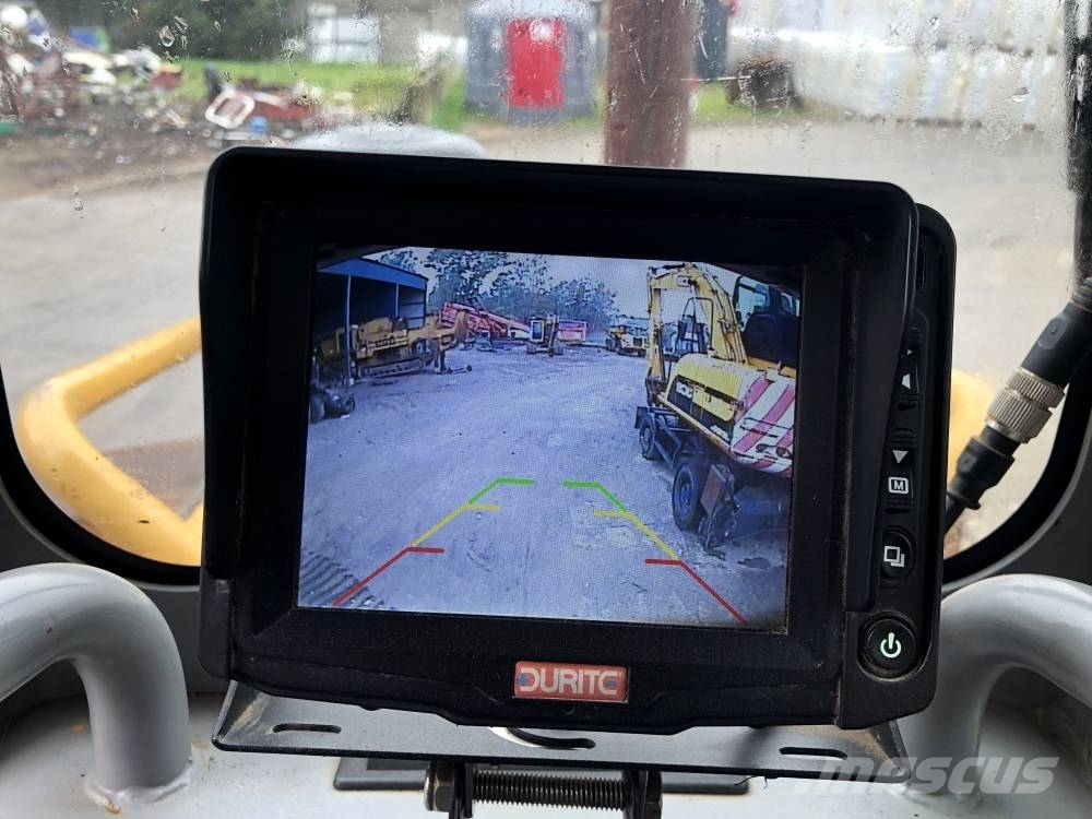 CAT D 3 G LGP Pásové dozéry