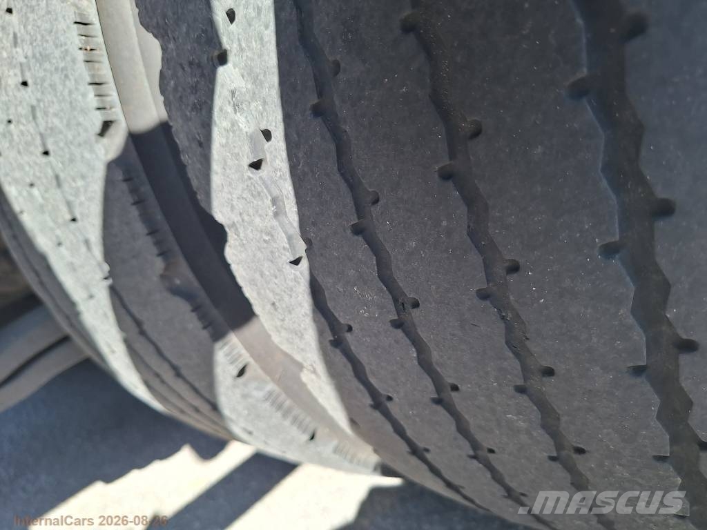 Scania R660 LB6x2*4 Camiones de volteo para virutas de madera