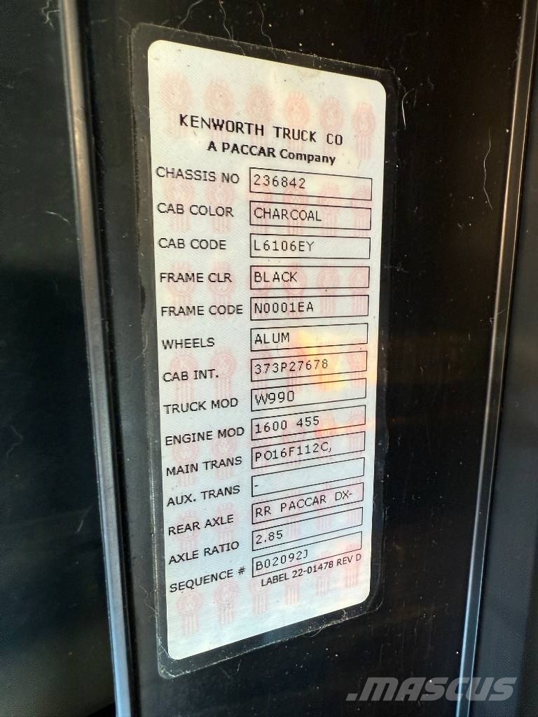 Kenworth W 990 وحدات الجر