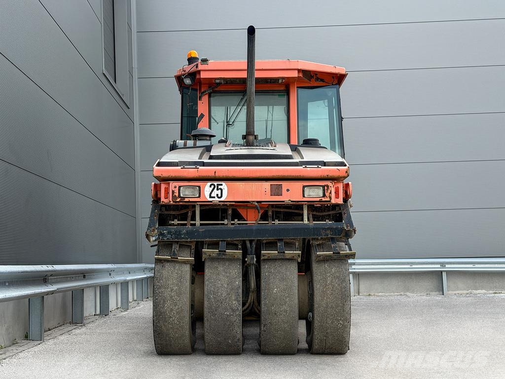 Dynapac CC422C Kombinované válce
