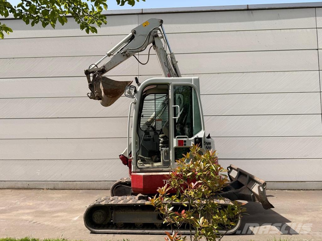Takeuchi TB 153 FR Miniescavatori