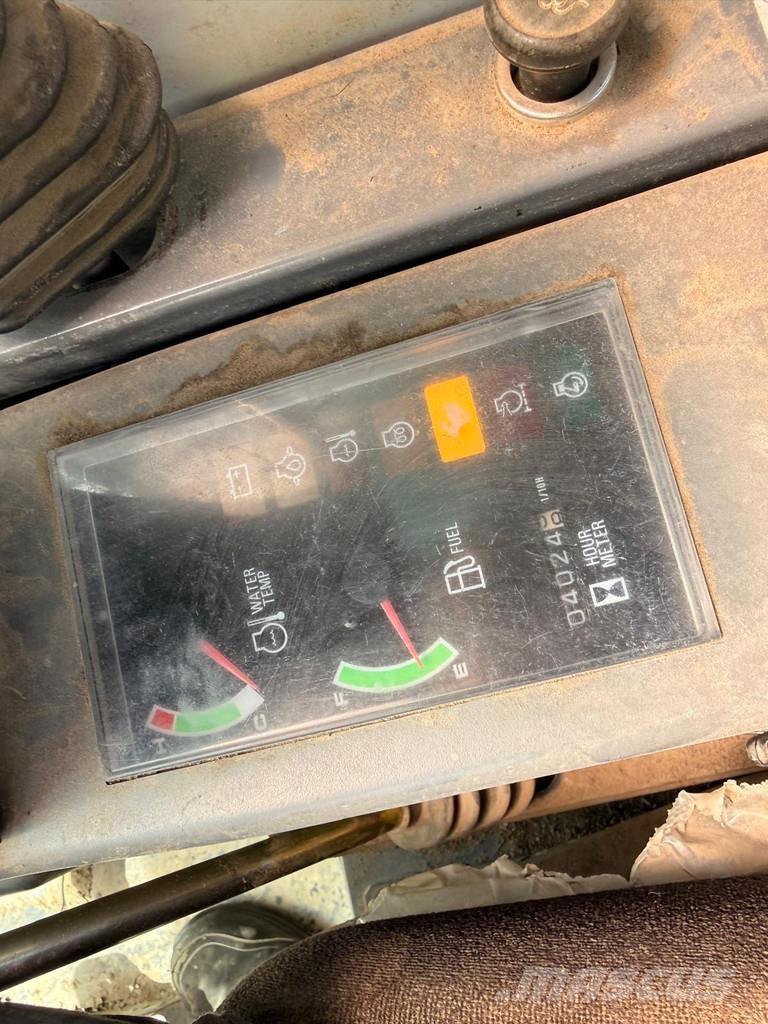 Takeuchi TB 153 FR Miniescavatori