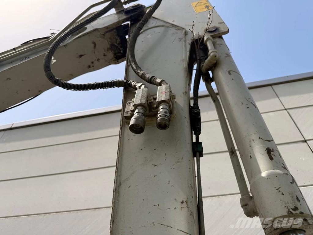 Takeuchi TB 153 FR Miniescavatori