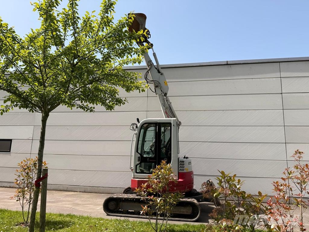 Takeuchi TB 153 FR Miniescavatori