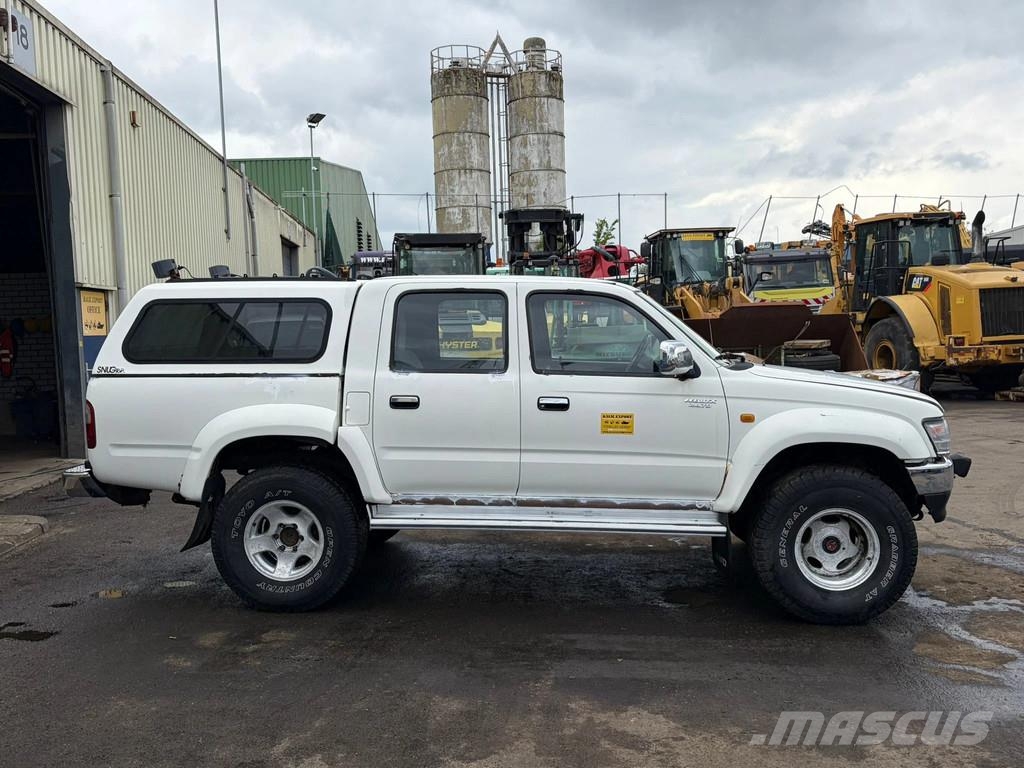 Toyota Hilux 2.4TD 4x4 Steel Suspension Pick Up Manual Ge Carros