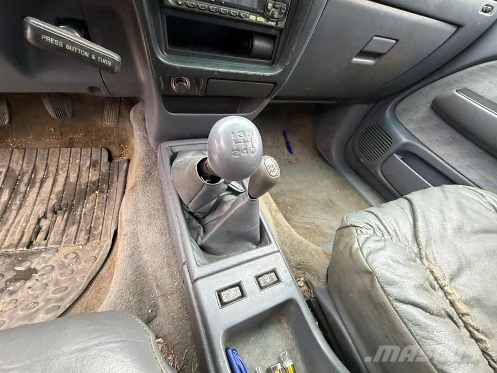Toyota Hilux 2.4TD 4x4 Steel Suspension Pick Up Manual Ge Carros