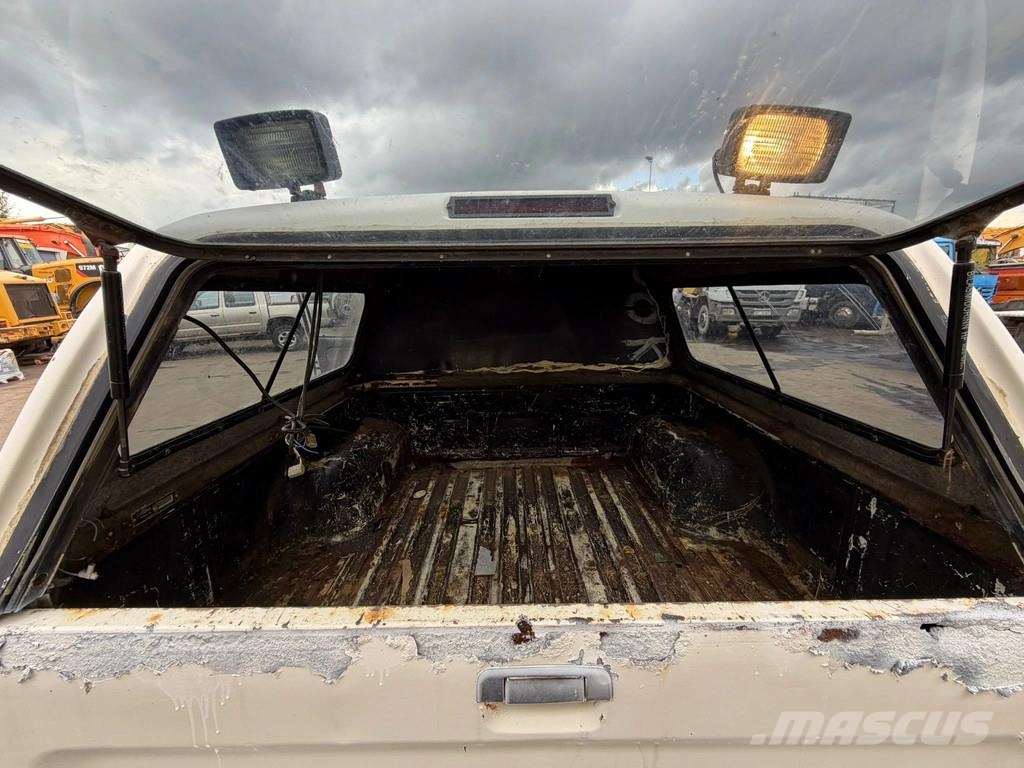 Toyota Hilux 2.4TD 4x4 Steel Suspension Pick Up Manual Ge Carros