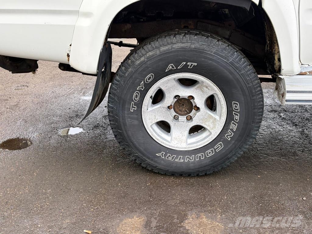 Toyota Hilux 2.4TD 4x4 Steel Suspension Pick Up Manual Ge Carros