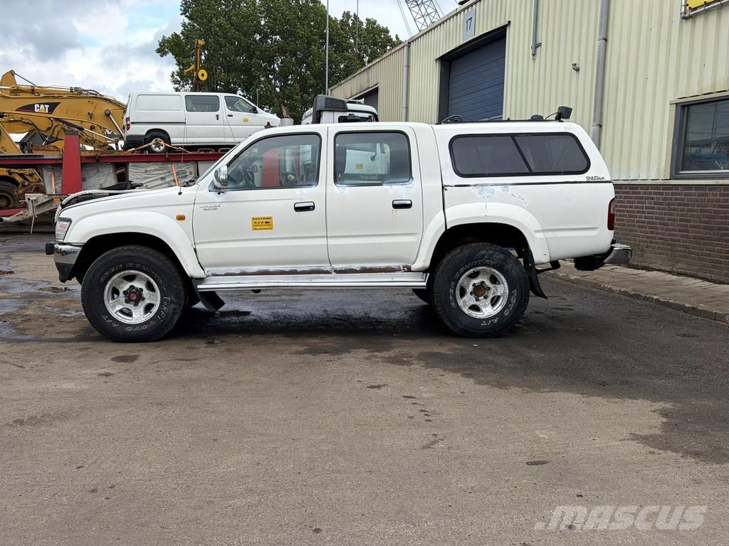 Toyota Hilux 2.4TD 4x4 Steel Suspension Pick Up Manual Ge Carros