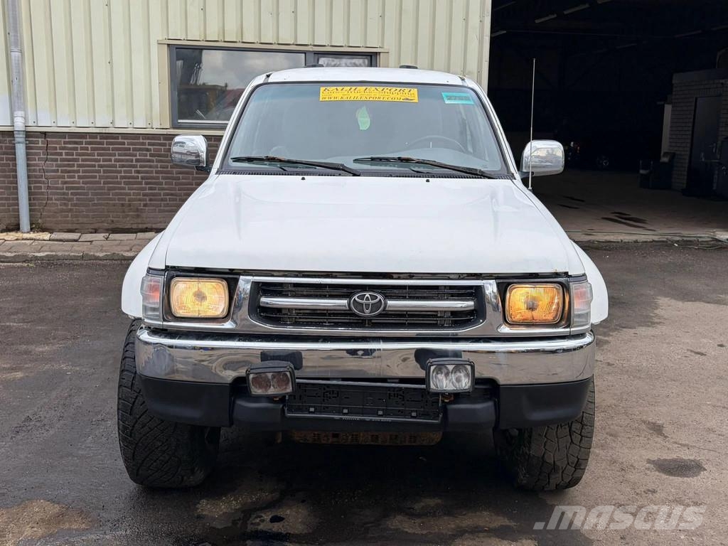 Toyota Hilux 2.4TD 4x4 Steel Suspension Pick Up Manual Ge Carros