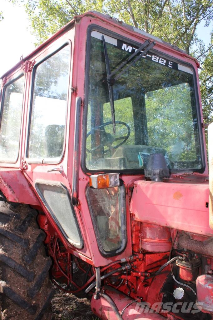 Belarus MTZ 80 Traktorok