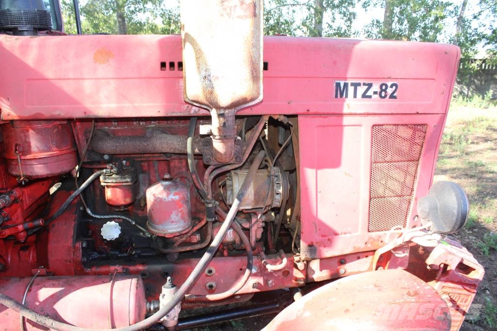 Belarus MTZ 80 Traktorok