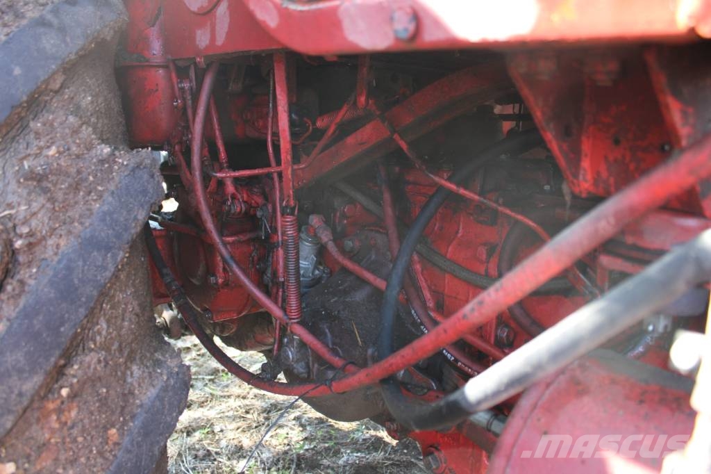 Belarus MTZ 80 Traktorok