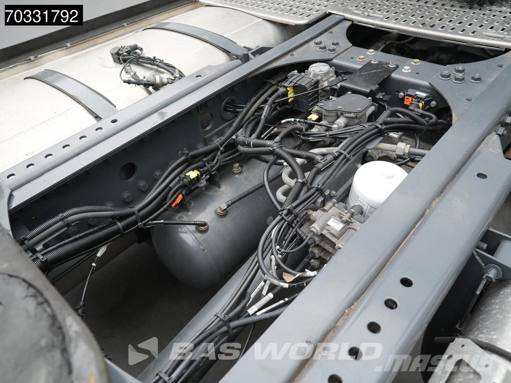 DAF XG 480 4X2 Retarder 2x Tanks Standklima ACC Vlačilci