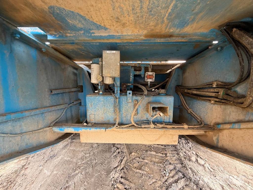 Pegson Powerscreen Maxtrak 1000SR Mobile Cone Crusher Мобільні дробарки
