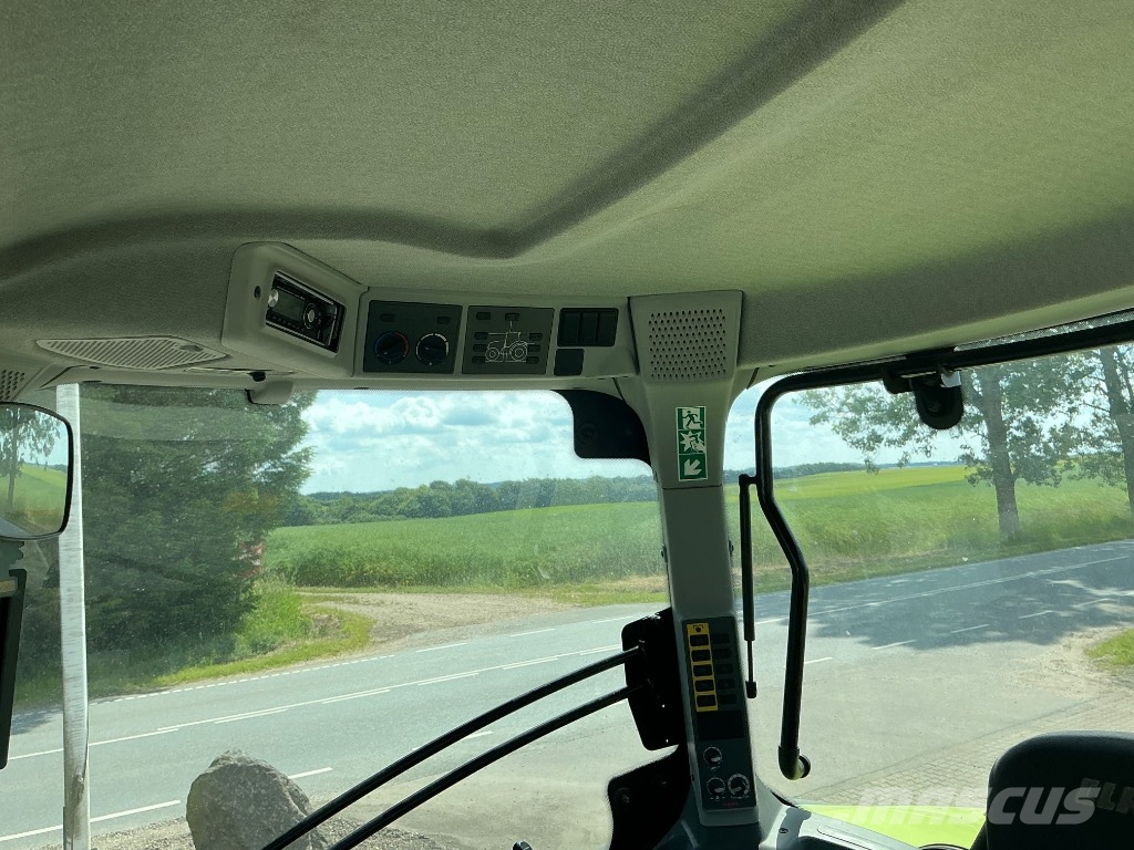 CLAAS Axion 830 CIS 트랙터