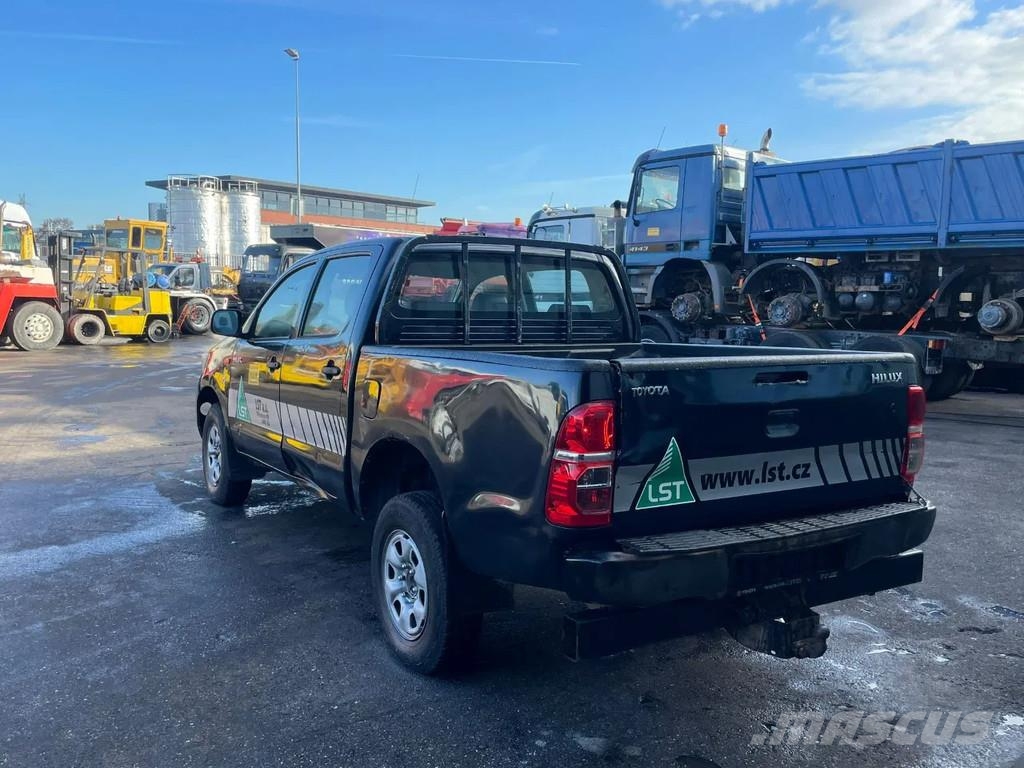 Toyota Hilux D-4D 4X4 DOUBLE CAB Airco Good Condition PKWs