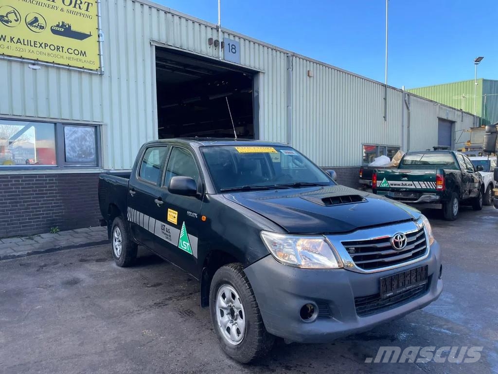 Toyota Hilux D-4D 4X4 DOUBLE CAB Airco Good Condition PKWs