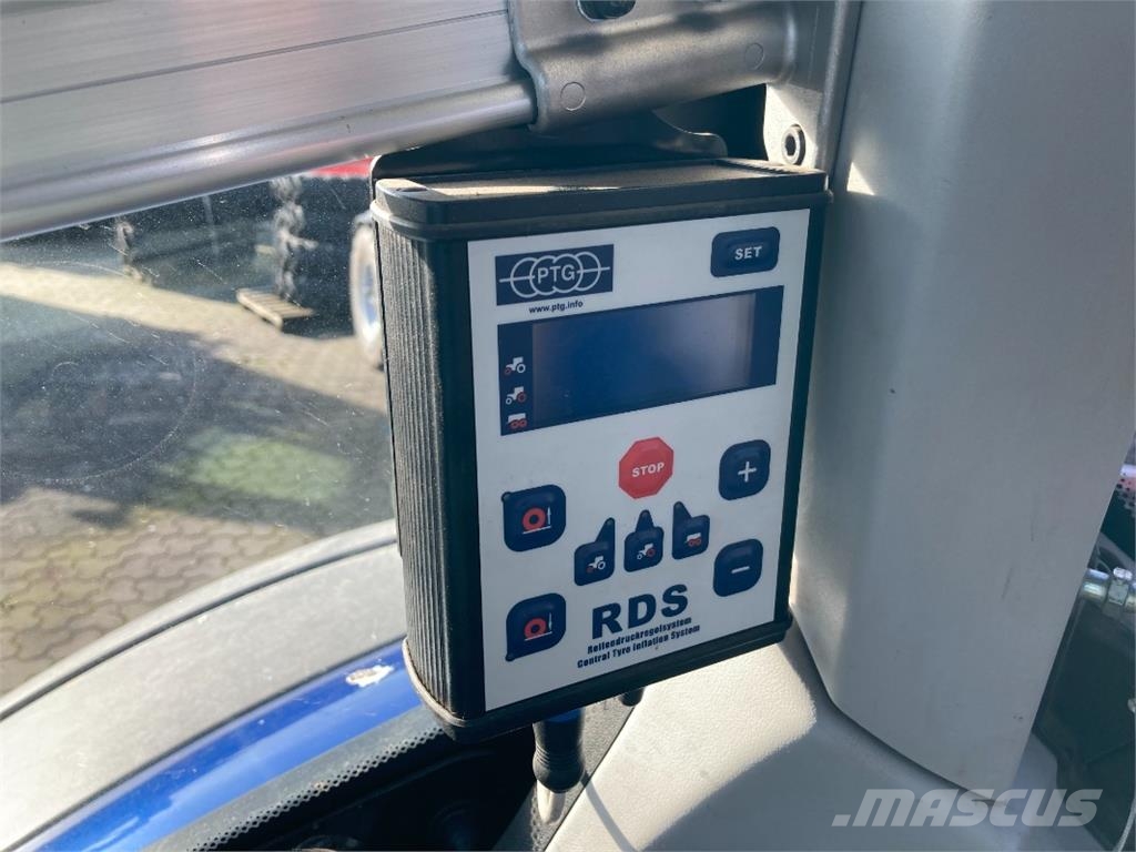 New Holland T 7.300 Auto Command Sonstige Landmaschinen