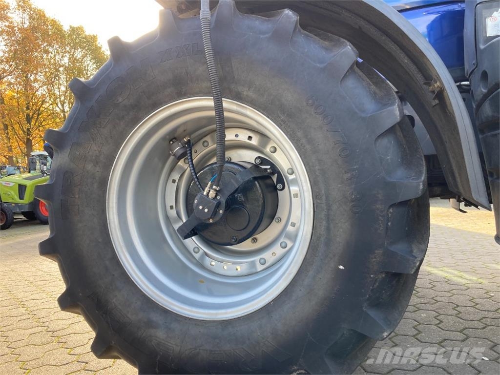 New Holland T 7.300 Auto Command Sonstige Landmaschinen